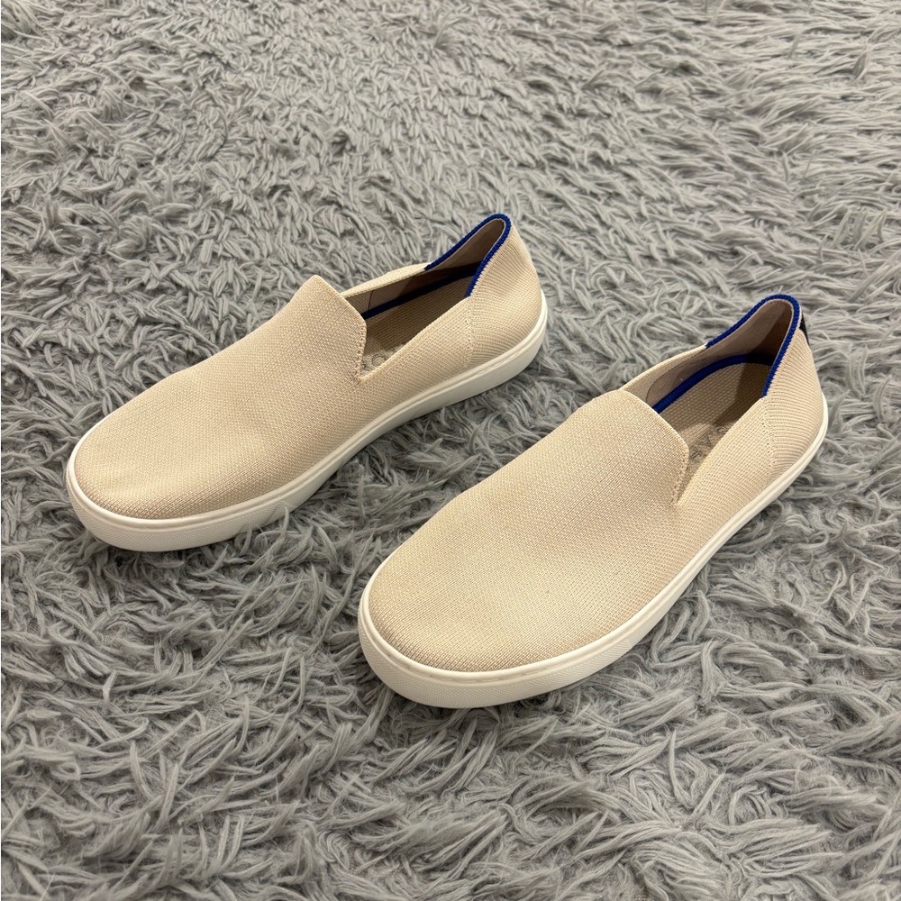 Rothy’s Original Slip On Sneakers Women Size 9 Light Beige Washable Flats Canvas